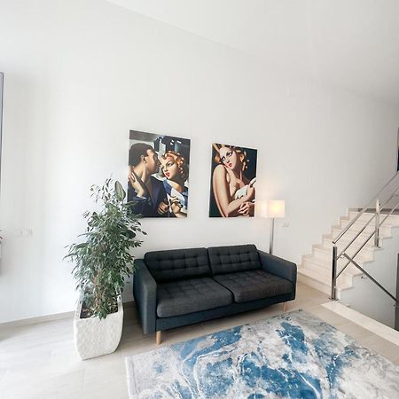 Cozy And Modern Family Flat Carihuela Appartement Torremolinos Buitenkant foto