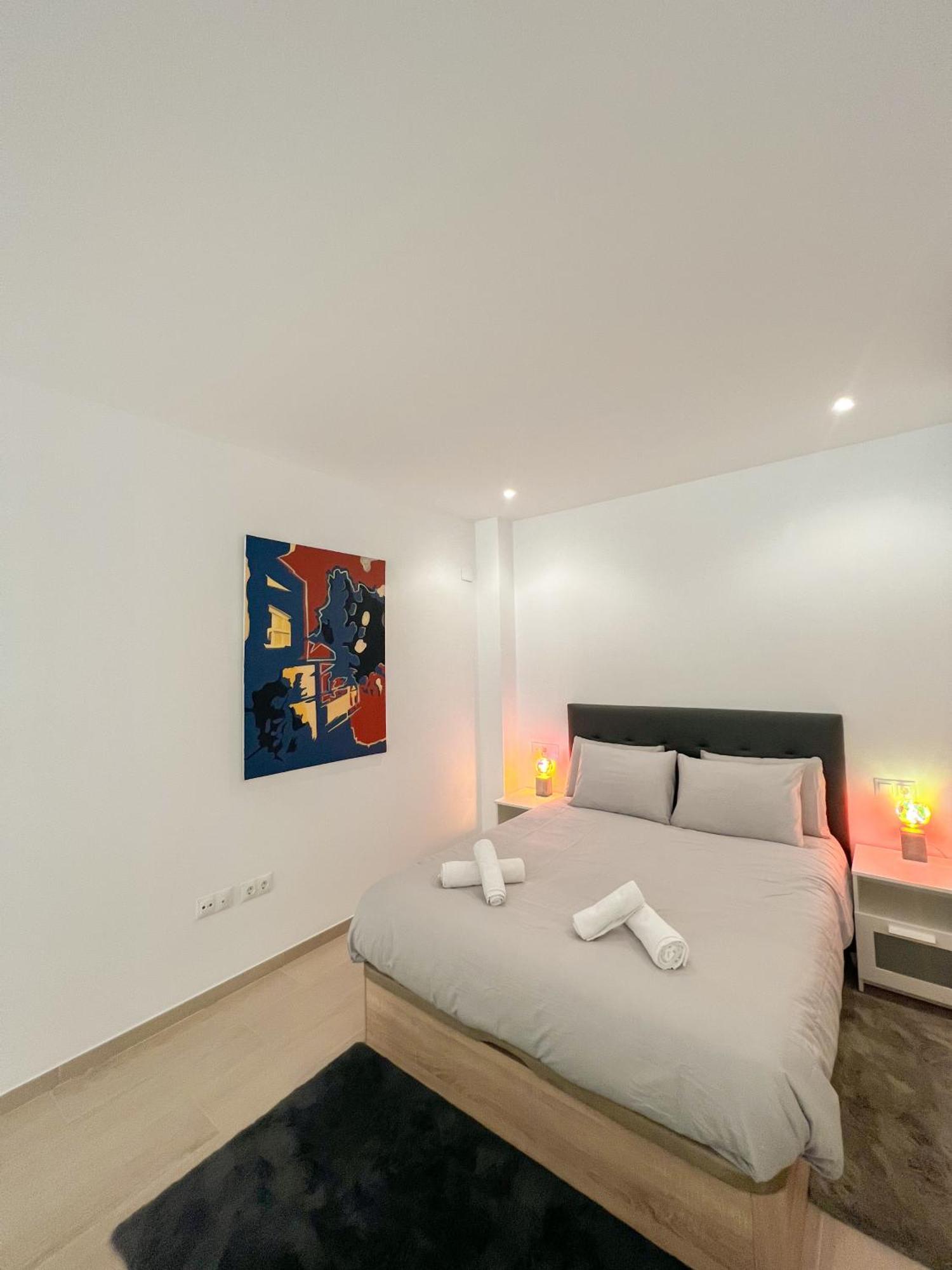 Cozy And Modern Family Flat Carihuela Appartement Torremolinos Buitenkant foto