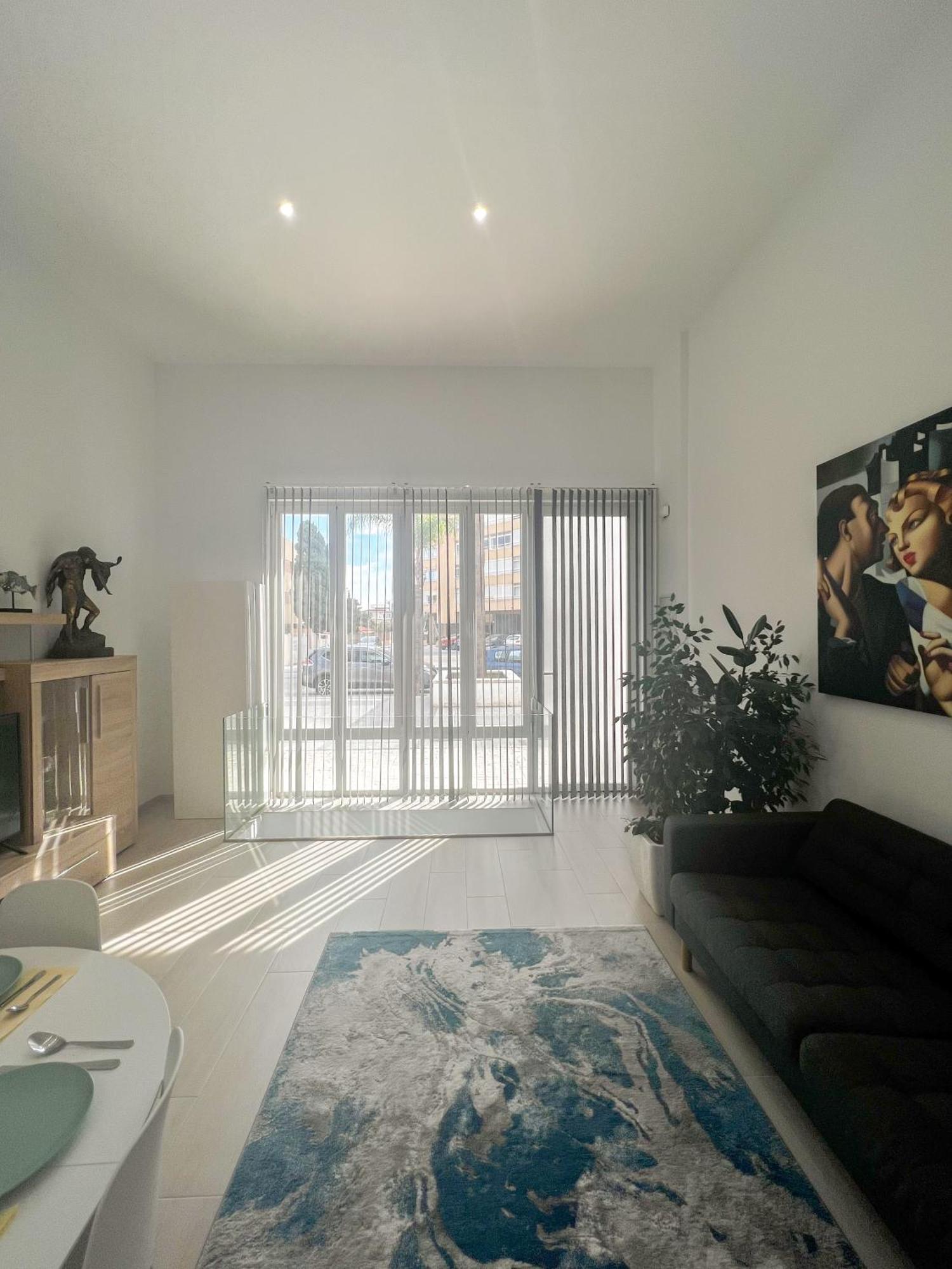 Cozy And Modern Family Flat Carihuela Appartement Torremolinos Buitenkant foto